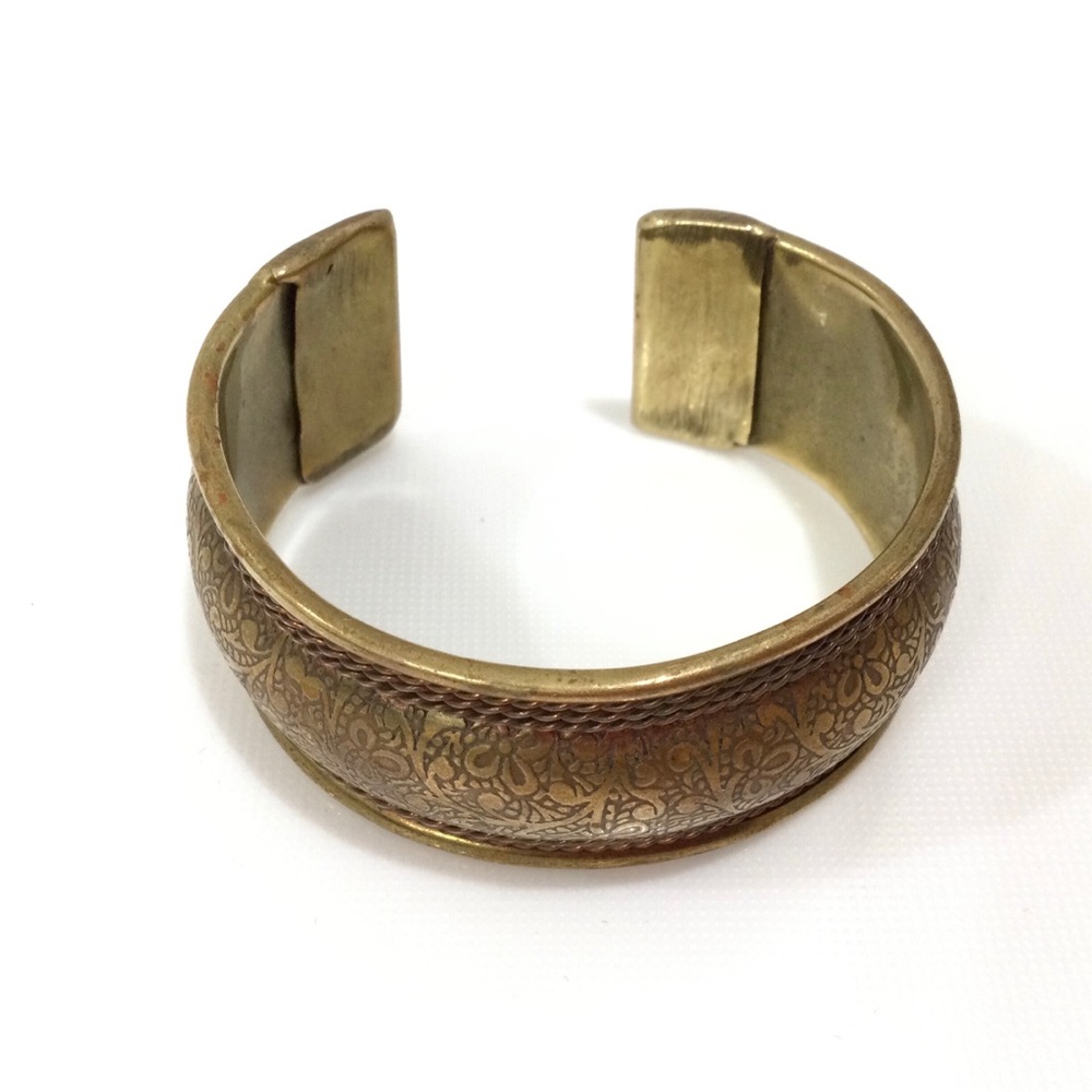 Vintage Brass Cuff Bracelet BOHO Hippie - Picture 7 of 7